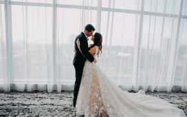 Here are the tips before hiring a professional wedding photographer
