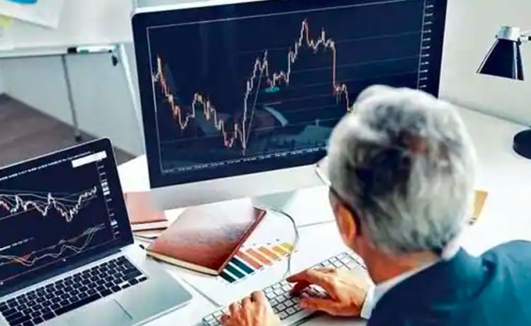 Housewives and the Stock Market How a Demat Account Can Be Your Financial Lifeline