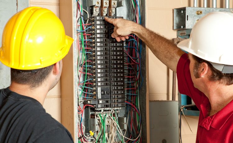 The Importance of Hiring Qualified Electricians