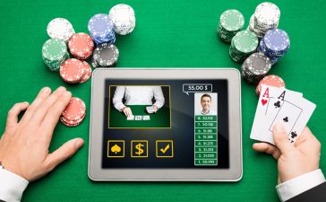 Some amazing benefits of playing online gambling games