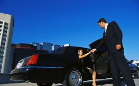 The benefits of airport limo pick up service beyond mere luxury