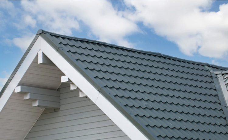 How Metal Roofing Enhances Curb Appeal and Aesthetic Value