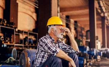 Enhancing Worker Safety with Advanced Palletization Tools in Warehouses