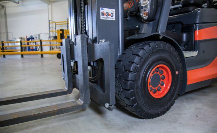 Stay Safe and Maximise Efficiency with the Right Choice of Forklift Tyres