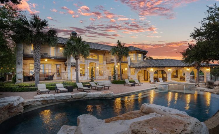 How to Get the Best Deals When You Book Vacation Homes Online