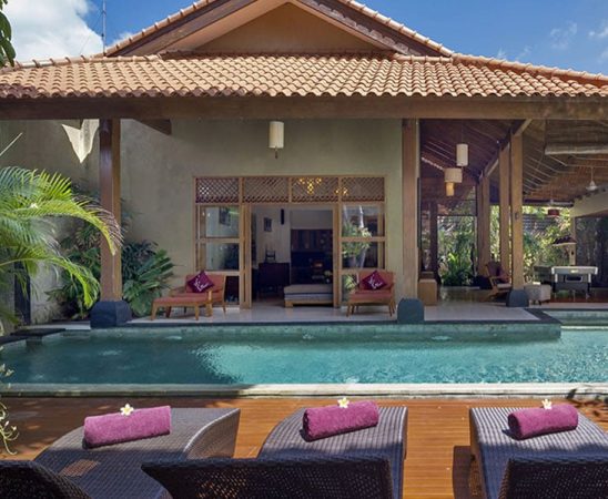 Are There any Advantages of Owning a Luxury Villa in Seminyak