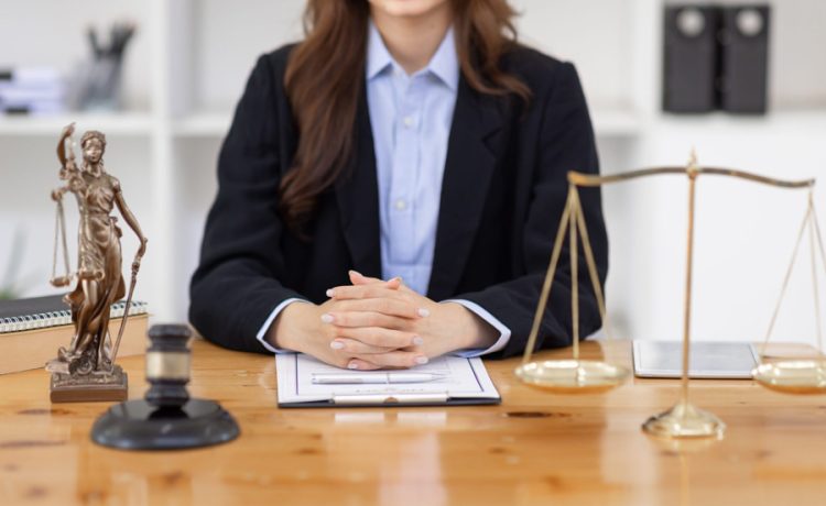 How can a family lawyer help you with your divorce case