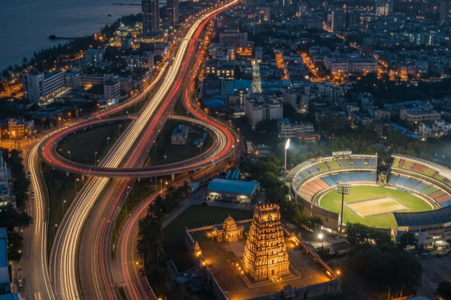 Top Shopping Areas in Chennai for Silk Sarees Handicrafts and Local Finds