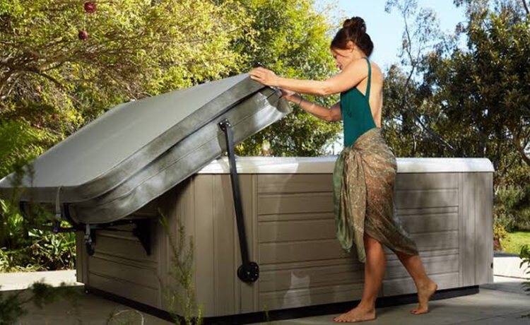 Planning a Backyard Upgrade in Visalia Late Summer Is a Great Time to Explore Hot Tubs